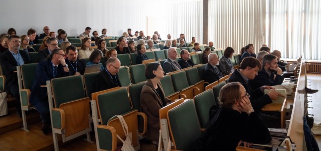 Click to zoom the picture.